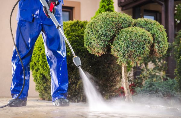 Driveway Cleaning in Orem