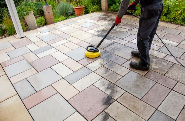 Patio Washing in Orem