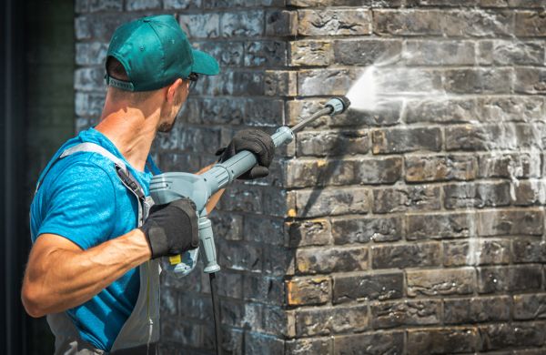 Brick Wall Cleaning in Orem