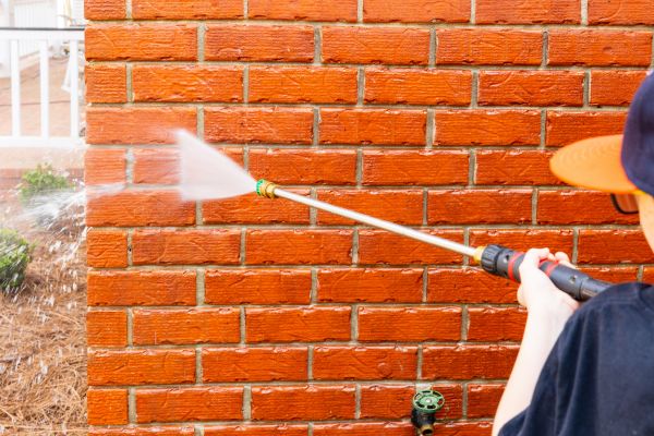 Wall Pressure Washing in Orem