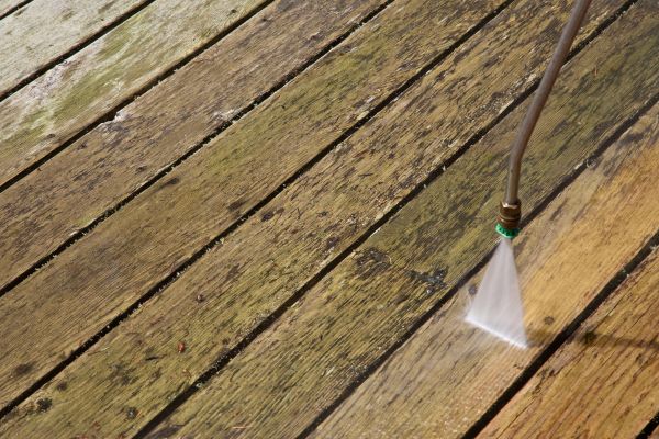 Deck Mold Removal in Orem