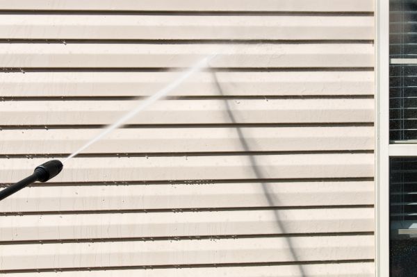 Apartment Power Washing in Orem
